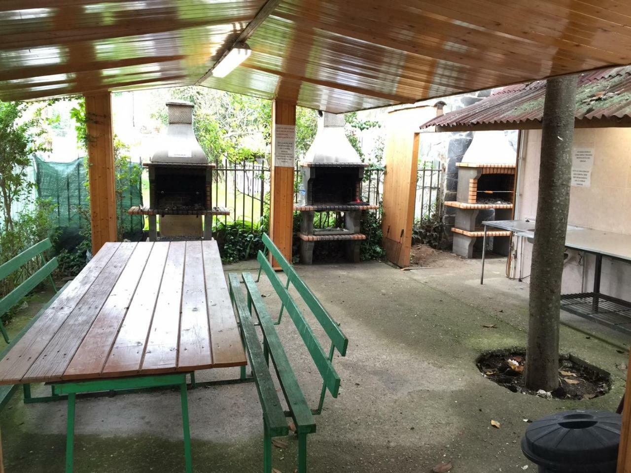 Bungalows & Albergue La Playa 로그로노 외부 사진